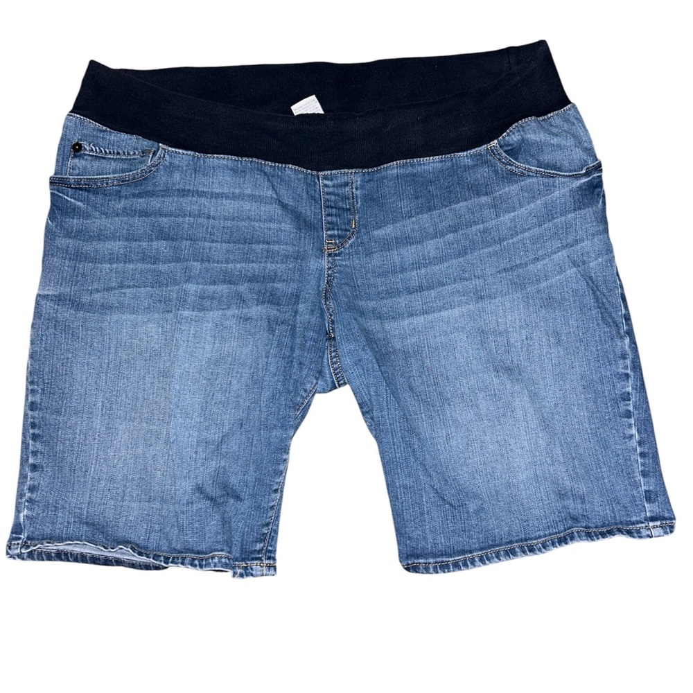 Liz Lange Light Blue Denim Maternity Shorts with Black Waistband